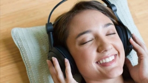 É pecado escutar música secular?